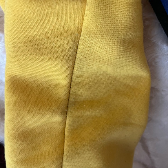 HUDSON pre-owned blocked red/green/blue/yellow/black and gold sweater. Size (M). - Picture 9 of 11